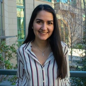 Meet your Posher, Persis